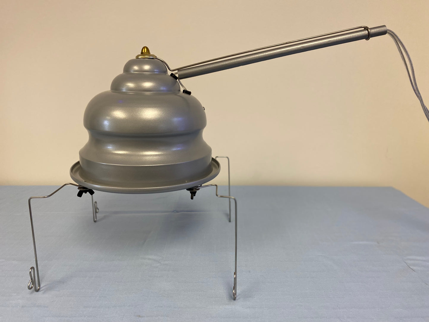 FeatherBrite Full Day/All Night Universal Light - Silver