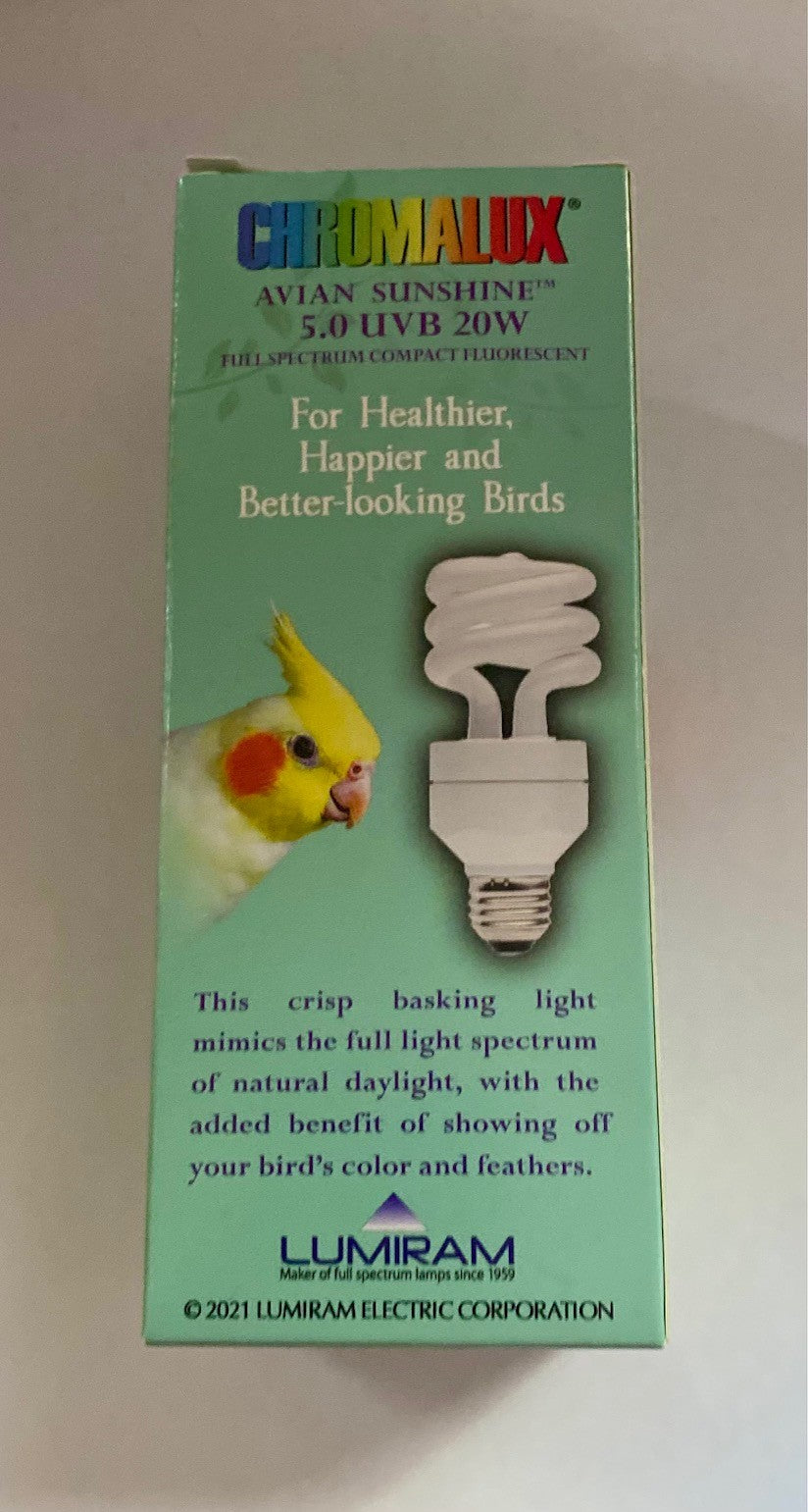 FeatherBrite Capitol Universal Light with Chromalux Bulb